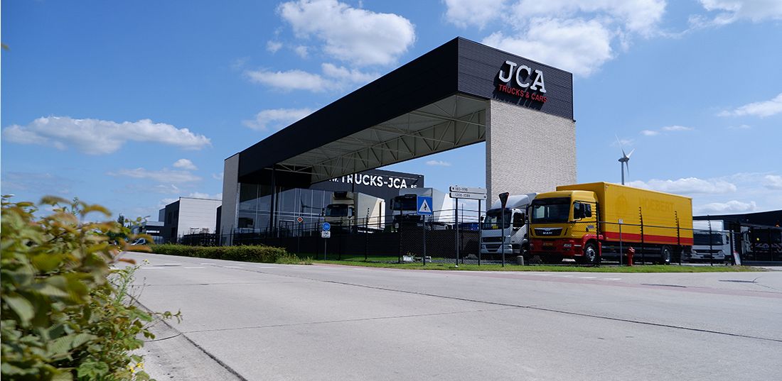 Bakwagen Specialist Trucks JCA in Arendonk